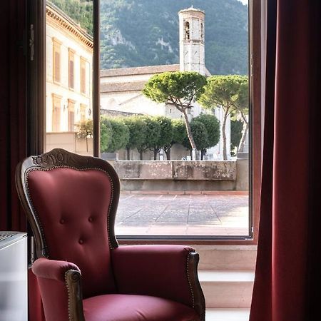 Hotel San Marco Gubbio Bagian luar foto