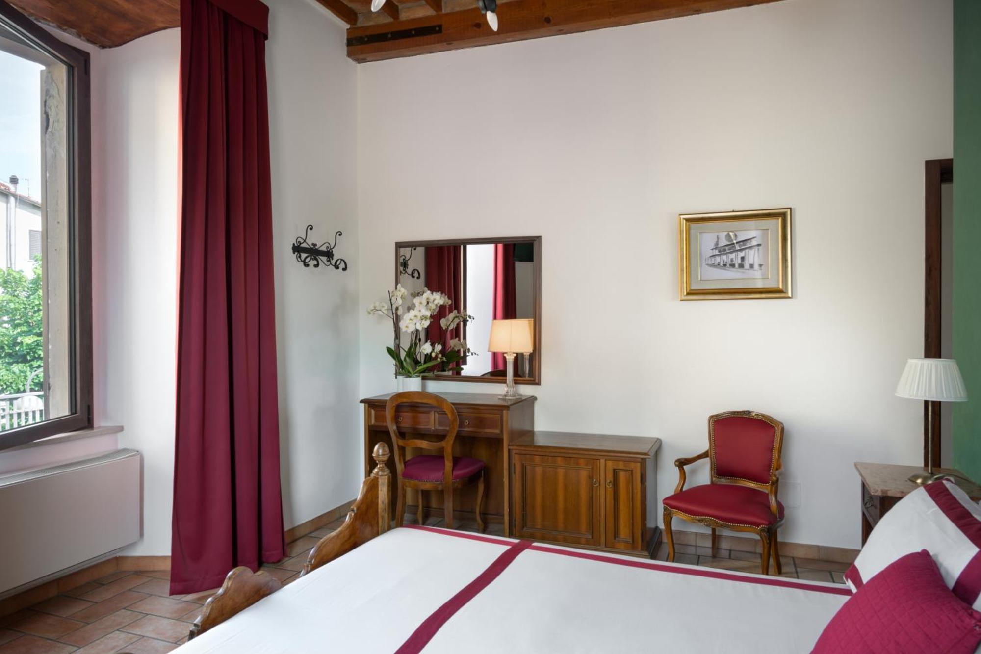 Hotel San Marco Gubbio Bagian luar foto